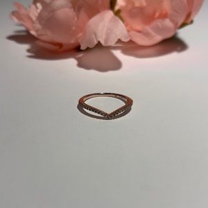PANDORA Rose Sparkling Wishbone Ring